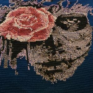 Skull queen size crocheted blanket
